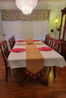 Private 4-Bedroom Home for Your Next Adventures - 2