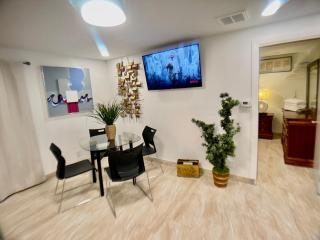 Imperial Apartment! Just 5 min from the beach in Car - 6