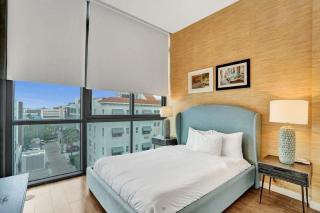 17WEST Spacious 3BR Apartment with Balcony 406 - 9