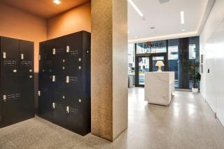 17WEST Spacious 2BR Apartment with Balcony 402 - 2