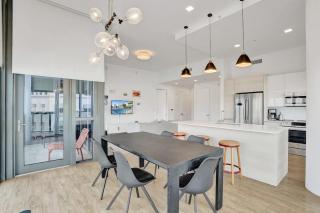 17WEST Spacious 2BR Apartment with Balcony - 410 - 8