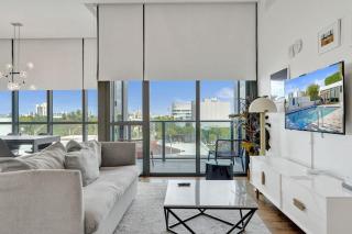 17WEST Spacious 2BR Apartment with Balcony - 410 - 5