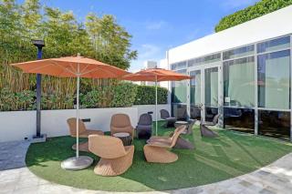 17WEST Spacious 3BR Apartment with Balcony 503 - Miami Beach - 8