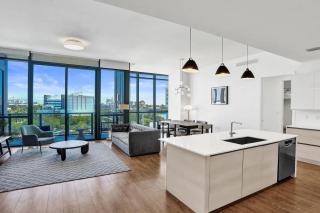 17WEST Spacious 2BR Apartment with Balcony 511 - 0