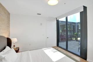 17WEST Spacious 3BR Apartment with Balcony -516 - 2