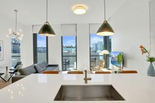17WEST 1BR Apartment with Balcony - 514 - 4