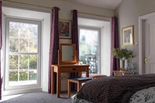 Tranquil Ensuite Room with Garden Views in Drumahoe - 9