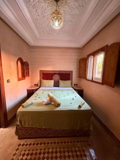 RiadTraditional Stay in Marrakech - 3