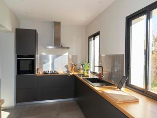 Gorgeous Mansion for 6 in Barjac - 6