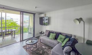 Modern, Chic & Central 2 Bdrm Apt Fortitude Valley - 9