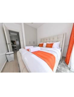 Meg Elegant Homes - 4