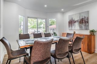 Lakefront HOUSE in Port Credit, South Mississauga - 1
