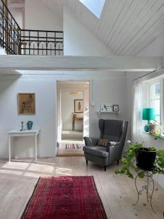 1800S Farmhouse In The Rolling Skivarp Hills - 6