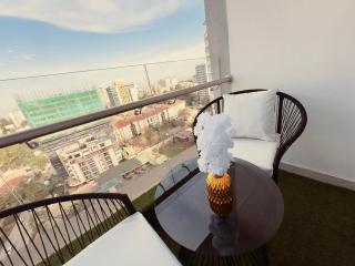 Meteor Garden Kilimani City View Apartment - 1