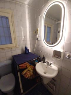 Sunny Vibes in the Heart of the City - 2