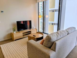 Premium Unit w/ Rooftop Pool in the Heart Brisbane - 8