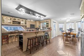 Spacious 5BR 45BA Coastal Home w Patio Fire Pit - 8
