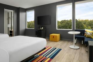 Aloft Richmond West Short Pump - 2