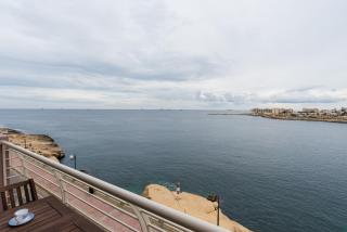 SeaFront Apartment Marsascala - Marsaskala - 8
