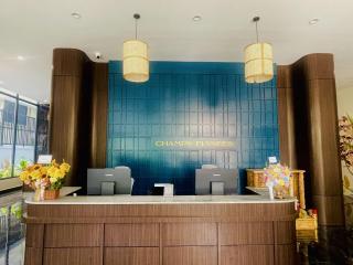 Champs Elysees Hotel & Suites - 2