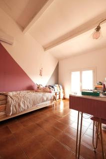 Family home with garden - 6