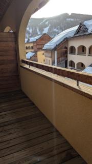 Appartement 3 pieces 6 personnes, 2 chambres, wifi fibre gratuit, piscine l'été et au pied des pistes l'hiver - 9