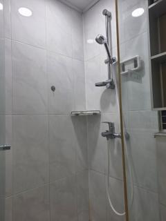 Deluxe Modern Cozy Near Dongmyo Station - 1