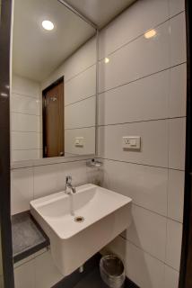 Hotel Dreamland - Pune - 4