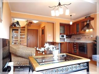 TylkoSopot - Mieszkanie Bałtyk- 400 metrów od morza- garaż - 2