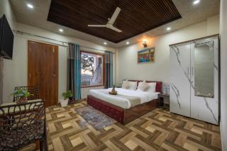 TreeHouse Kasauli Operated By Splendid Hotels I Vacations I Family Groups & Events I Forest Treks I Memories I - 8