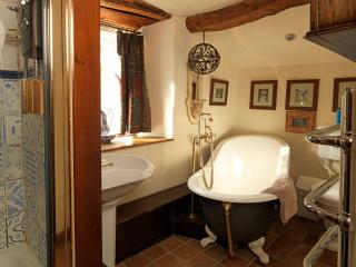 Summerhill Cottage - 3