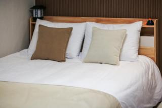 Pumpkin Stay 2BR House 5 min from Metro Isu - 7