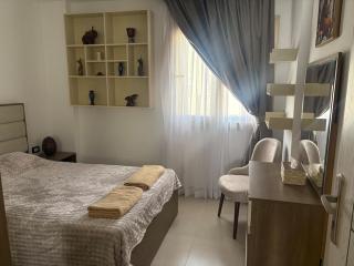 Modern Luxury 2BR with Rooftop Infinity Pool - 6