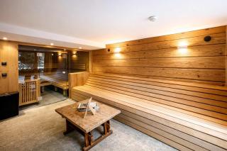 RACING Suite with Terrace, Pool & Sauna Access, AlpenLuxus Collection - 4