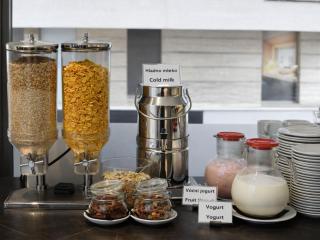 Fontana Hotel & Gastronomy - Budva - 2