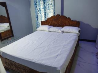 Yerramsetti Vaari Homestay, Full 3BHK, AC Rooms , Kitchen Access Self Cooking - 6