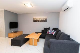 Apartment Dea 3 Spacious Lower-Level Apartment - 8
