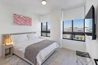 Luxury 2BR In Miami Worldcenter - Resort Amenities - 9