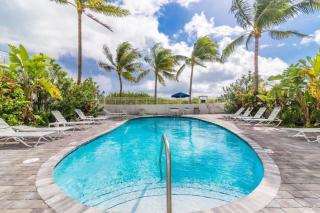 Ocean Drive Beachfront Condo with Direct Beach Access - 4