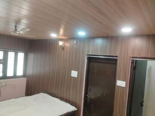 Pratap home stay - Gwalior - 4