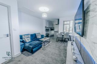 The Royal Suite 1BR Apartment Near Etihad Stadium & Coop Live - 6
