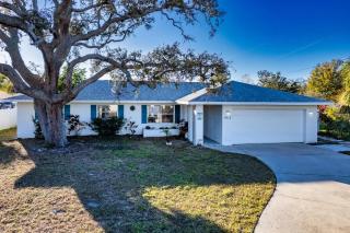 Coastal 3BR Home Minutes from Anna Maria Island - Bradenton - 1