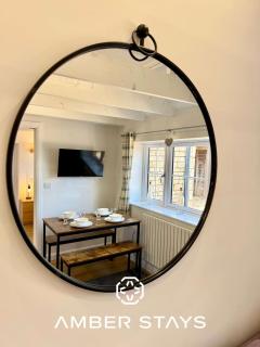 Four Counties Cottage in Collyweston by Amber Stays, Perfect for Getaways with Free Parking - 7