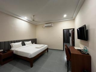 Rangoli Suites & Restrobar - 2