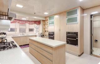 Cozy Condo near NAIA Airport with Balcony - 3