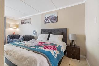 Modern Studio in Fourways Sandton - Self Check-In - 3