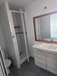 Maison indépendante 30 m2 avec terrasse privée centre ville Marignane - 5