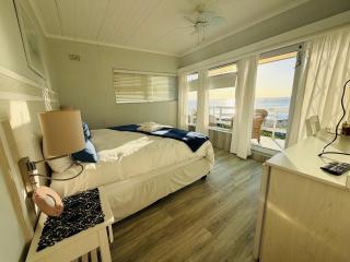 On the Rocks Bed & Breakfast - 1