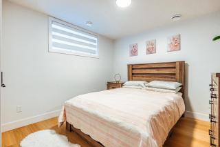 Executive Basement suite - 2