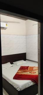 Ashirvad Palace Near Shri Krishna Janm Bhoomi Mathura - 3